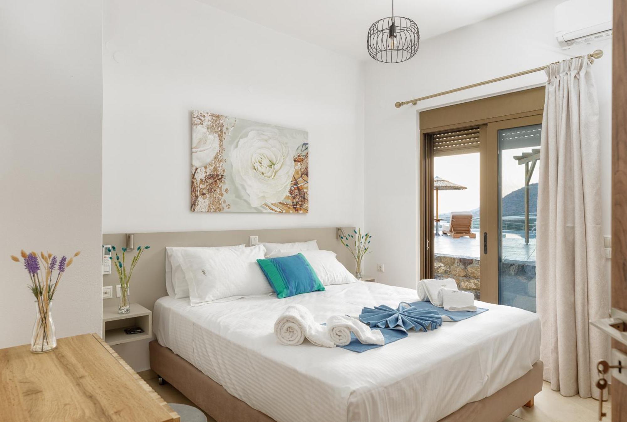 Mediterranean View Villa Makrýgialos Extérieur photo